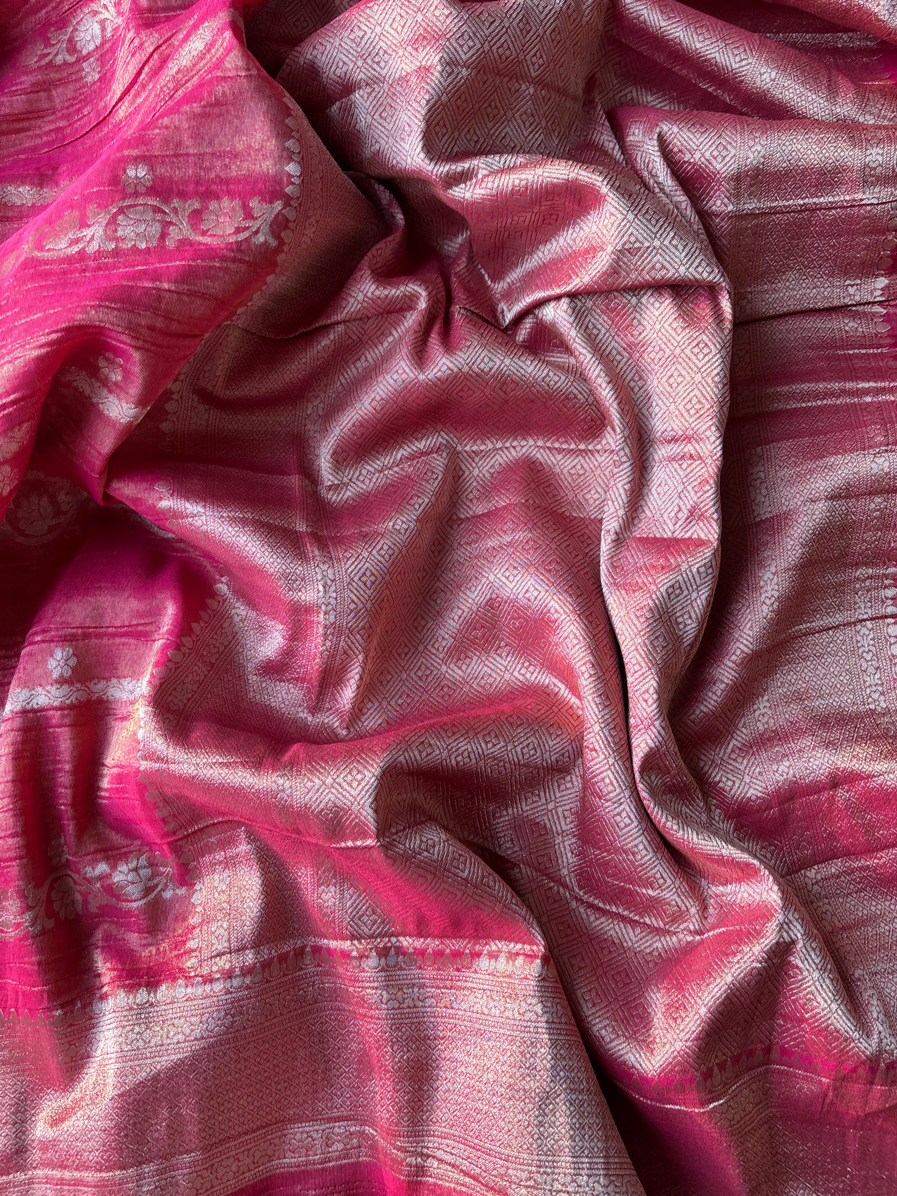 Pink Crushed tissue banaras sarees